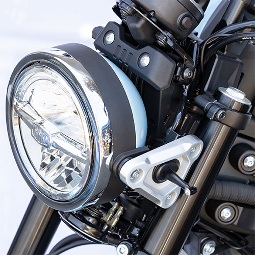 ヘッドライトリム スチール メッキ XSR125 24y-